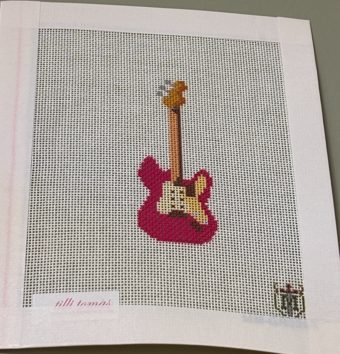 Guitar Pink