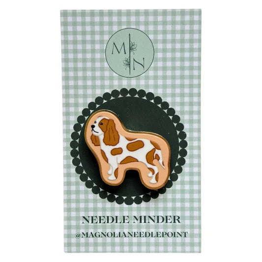 Red & White King Charles Cavalier Needle Minder