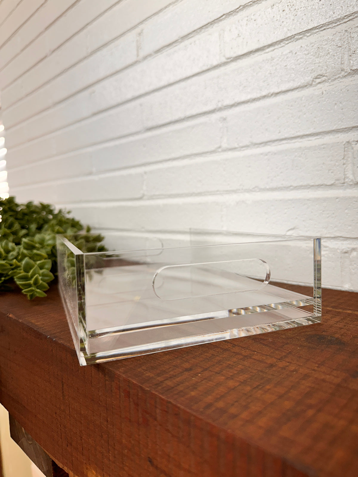 Acrylic Finishing Tray