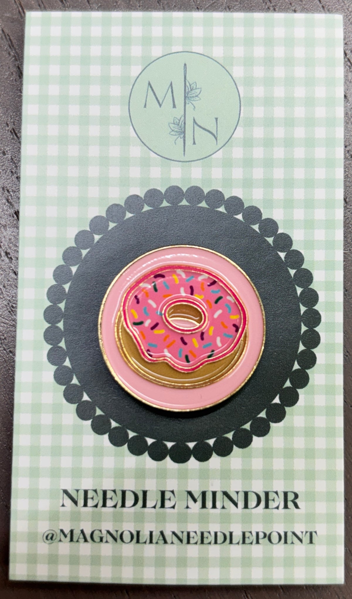 Strawberry Sprinkle Doughnut Needle Minder