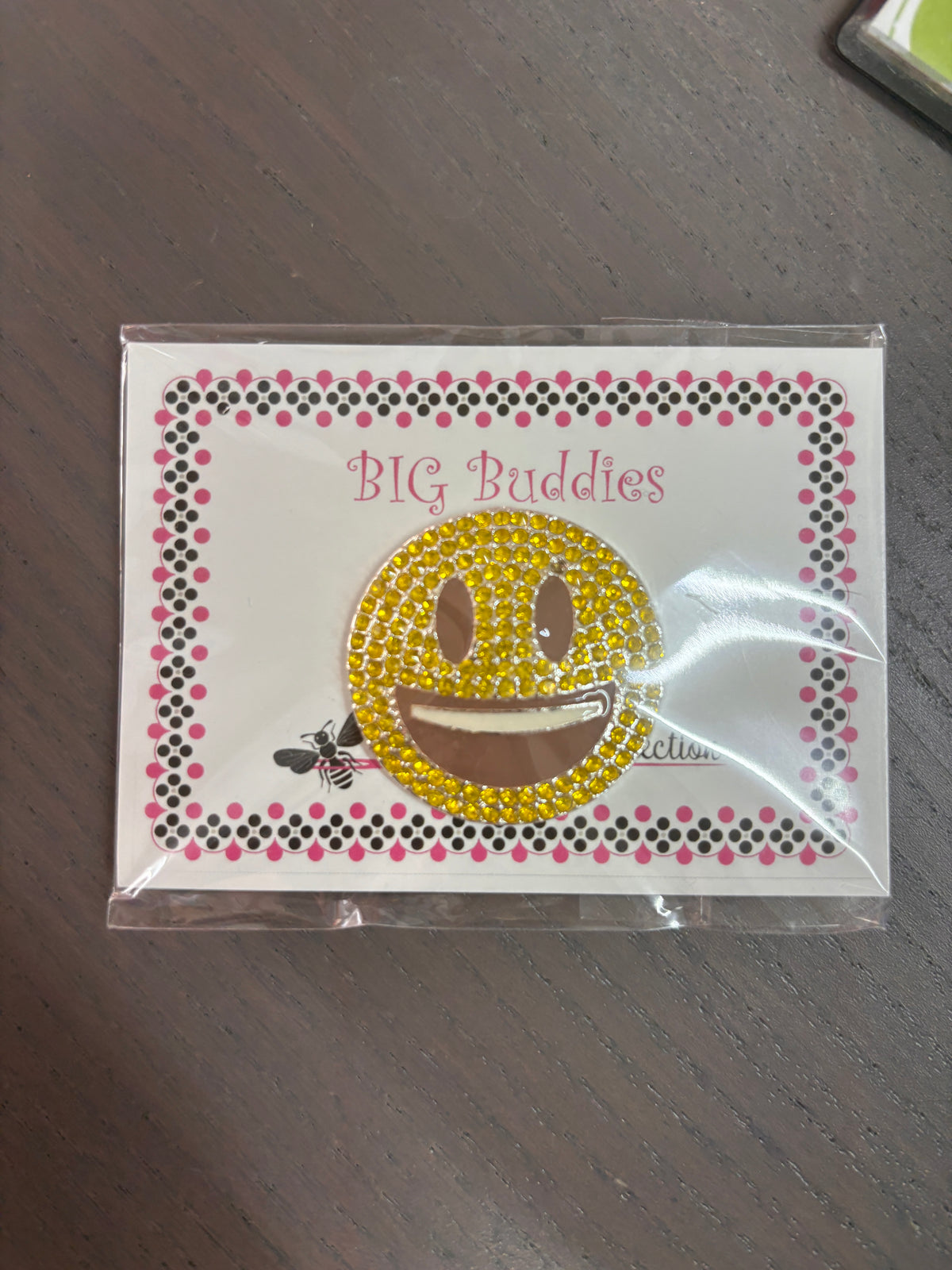 Yellow Smiley Face Needle Minder