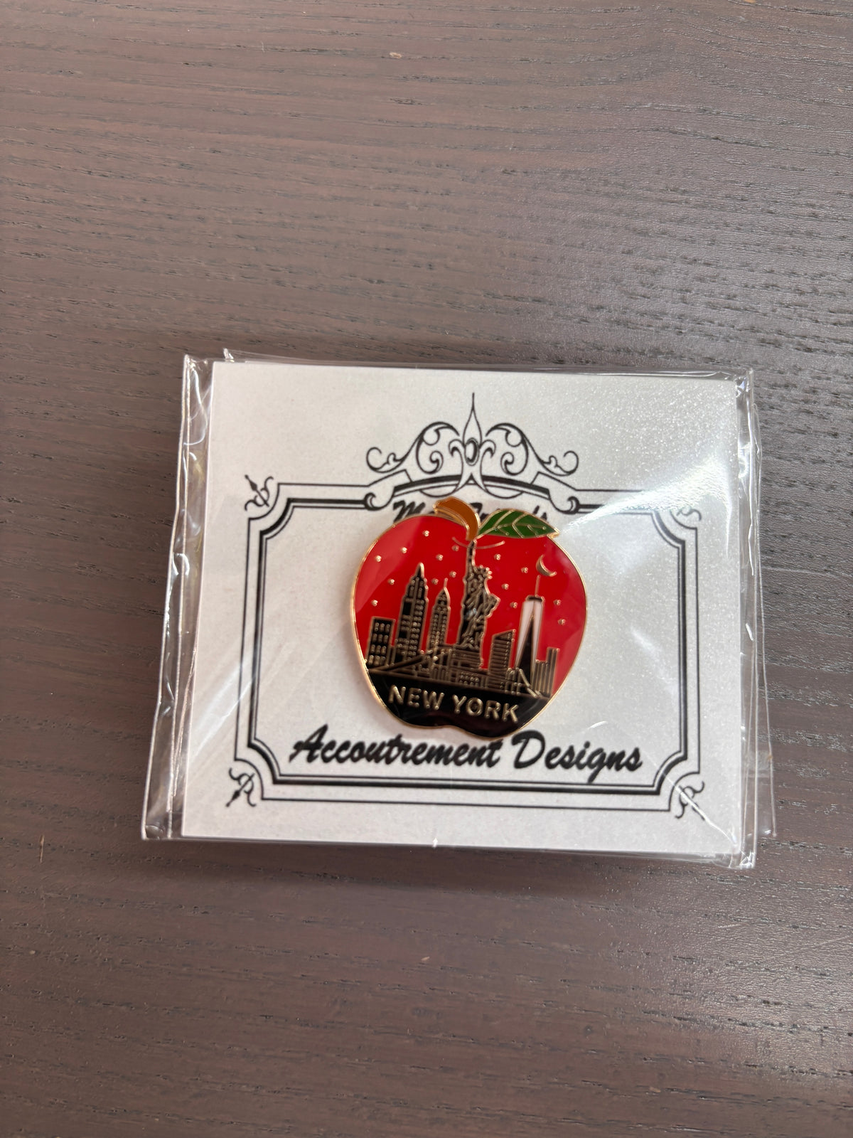 New York Apple Needle Minder