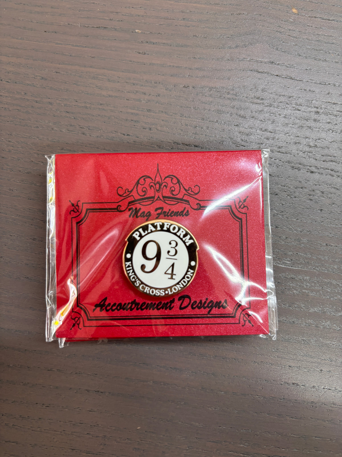 Harry Potters Platform 9 3/4 Needle Minder