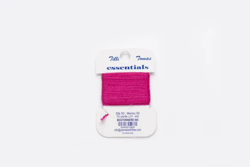 Tilli Tomas Essentials Boutonniere 845