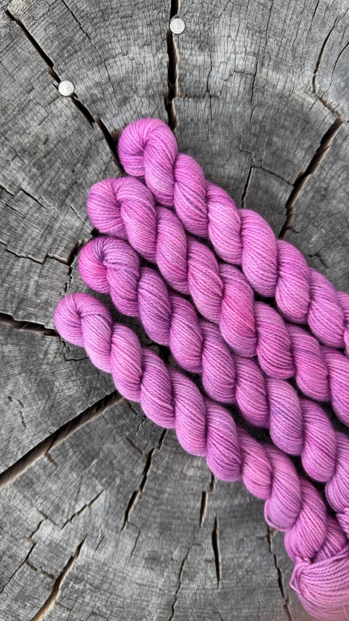 Straight Up - Mini Skein