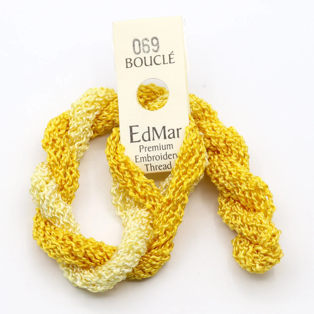 Bouclé - 069 Medium to Light Amaranth