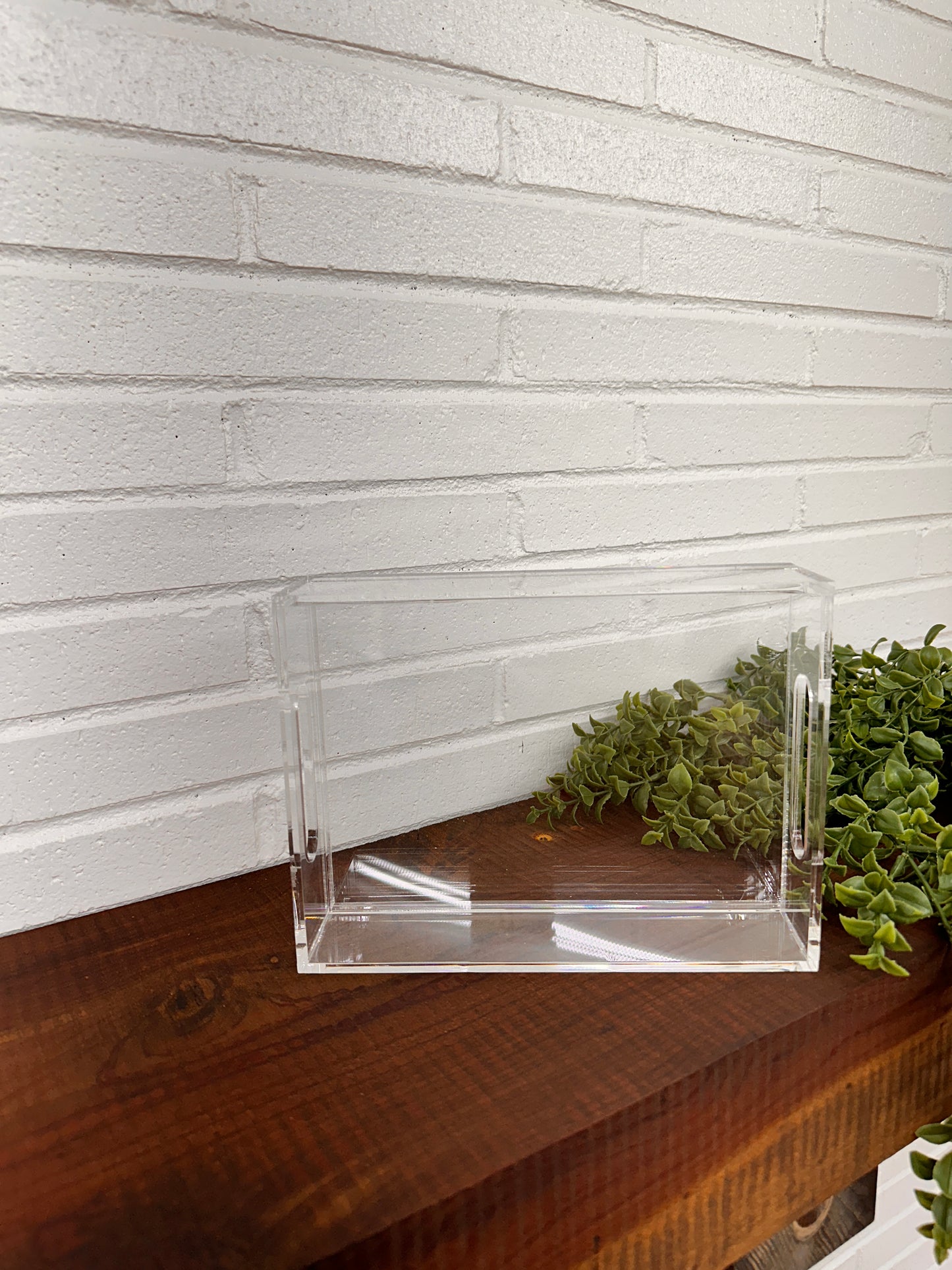 Acrylic Finishing Tray