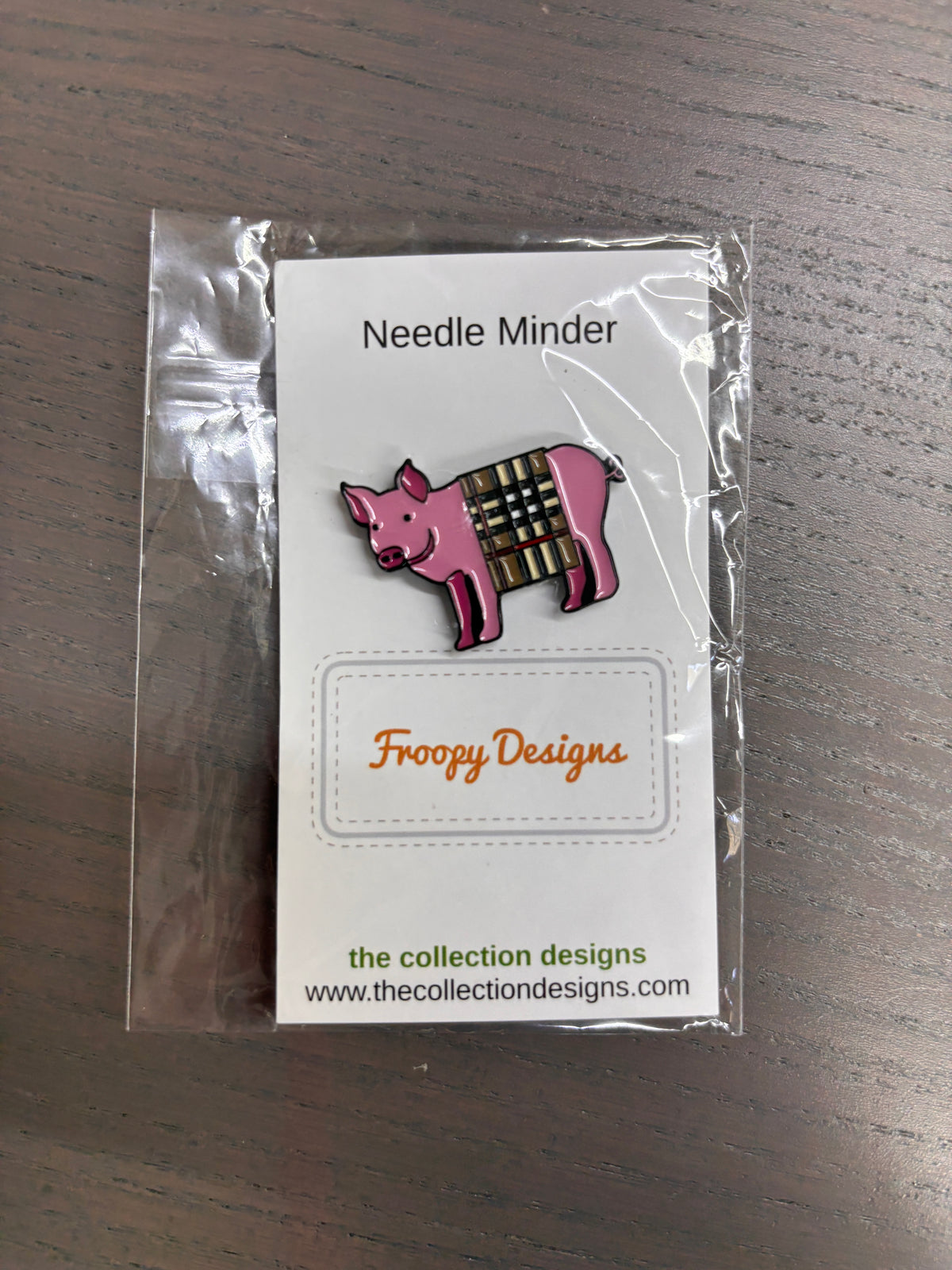 Pig In B Blanket Needle Minder