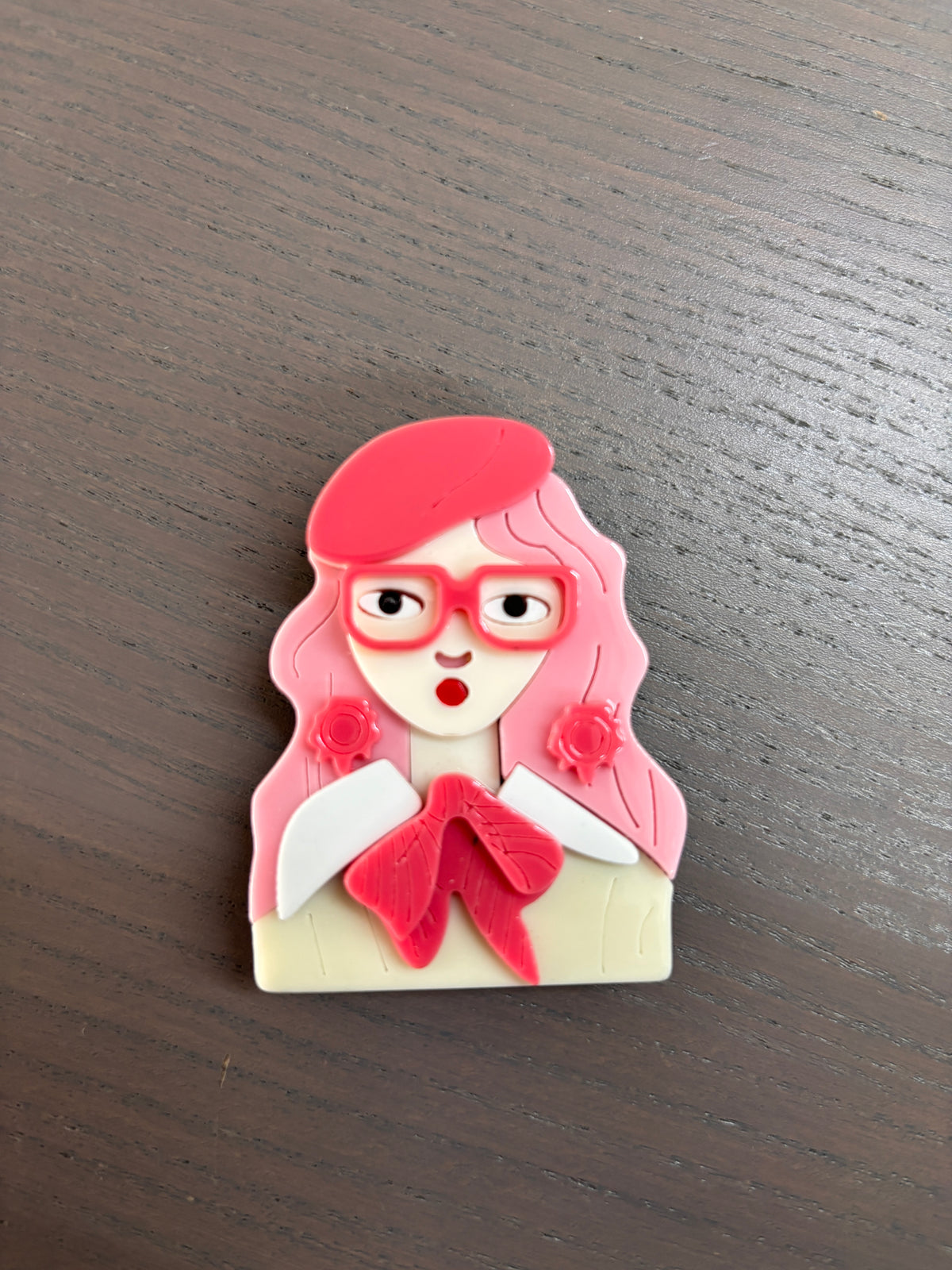 Stylish Women With Pink Hair Needle Minder