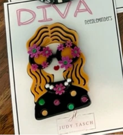 Mod Retro Lady With Daisy Flower Sunglasses Needle Minder