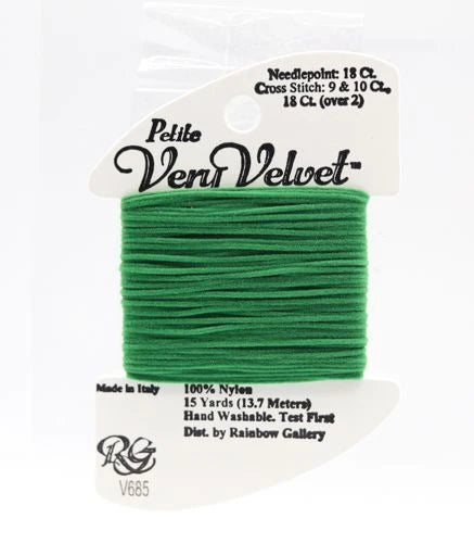 Petite Very Velvet - V685 Turf Green
