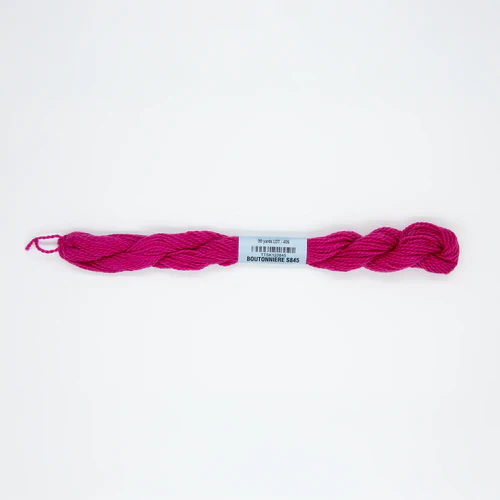 Tilli Tomas Essentials Boutonniere S845